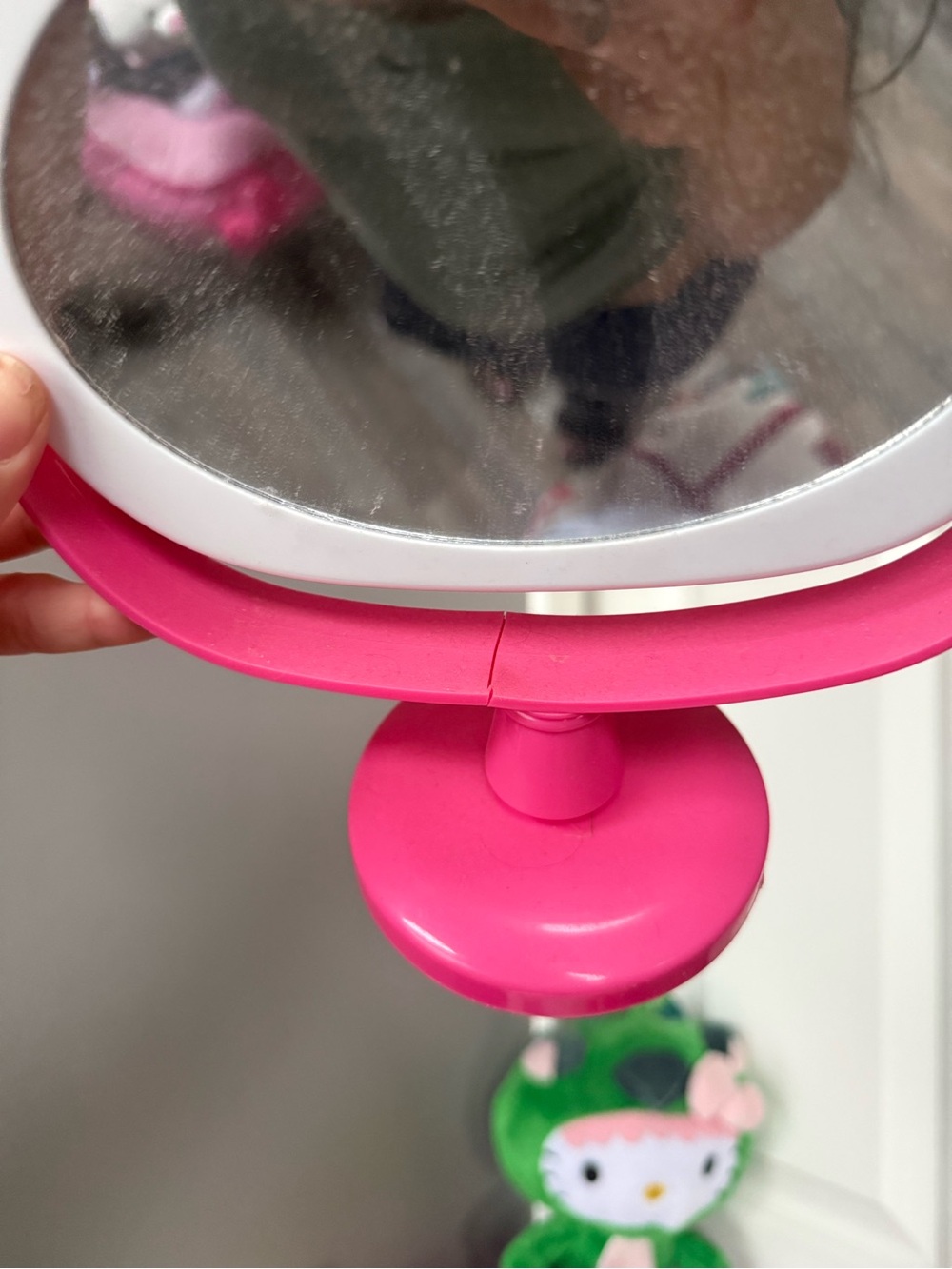 Hello kitty mirror - Picture 3 of 3